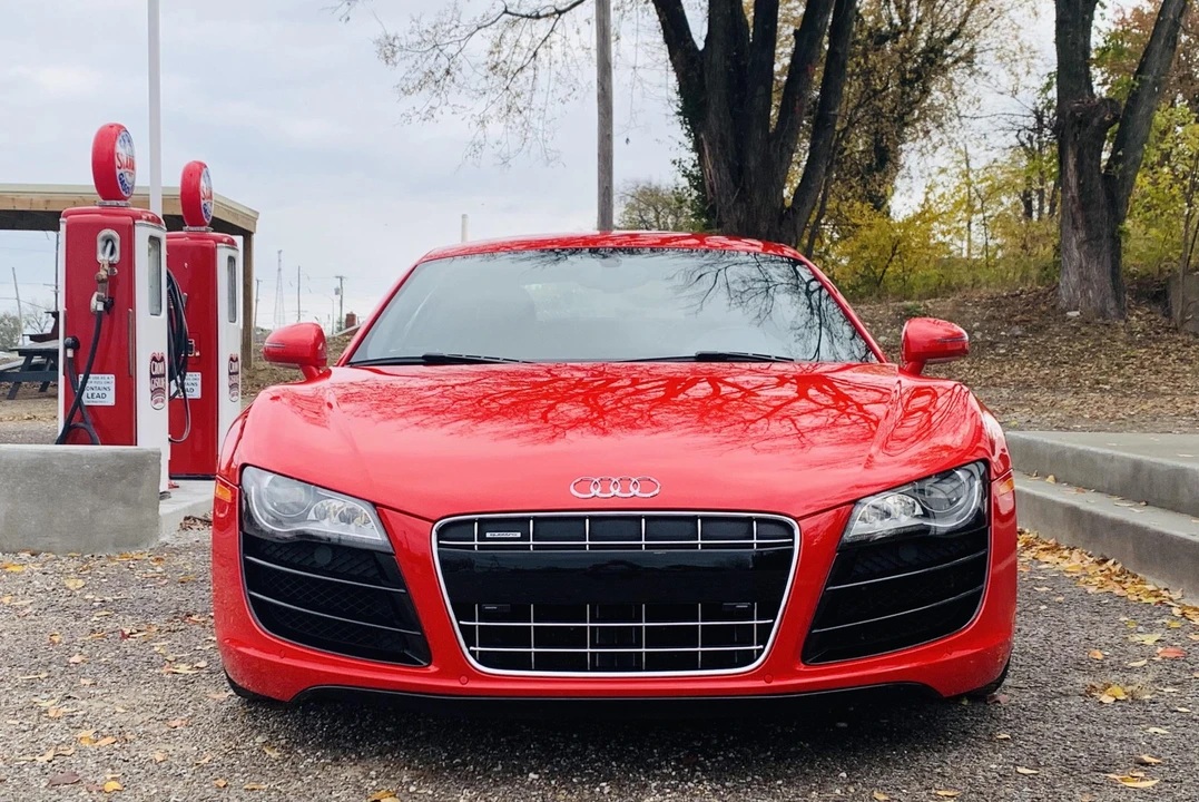 2012 Audi 42 R8 - Image 15 of 31