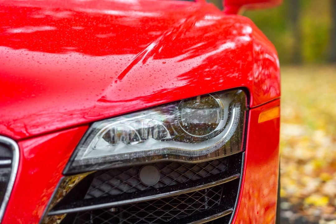 2012 Audi 42 R8 - Image 25 of 31