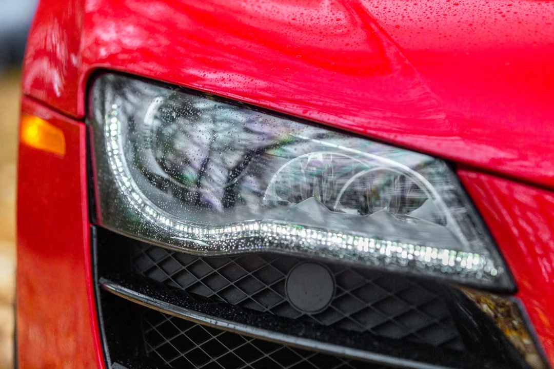2012 Audi 42 R8 - Image 26 of 31
