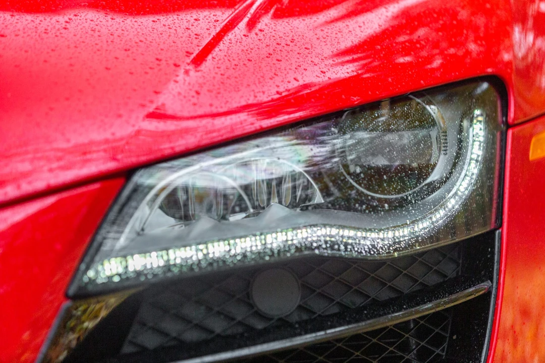 2012 Audi 42 R8 - Image 27 of 31