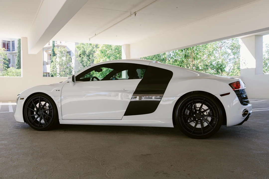 2012 Audi 42 R8 - Image 11 of 31