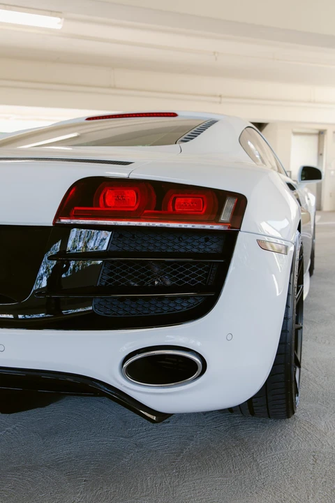 2012 Audi 42 R8 - Image 25 of 31