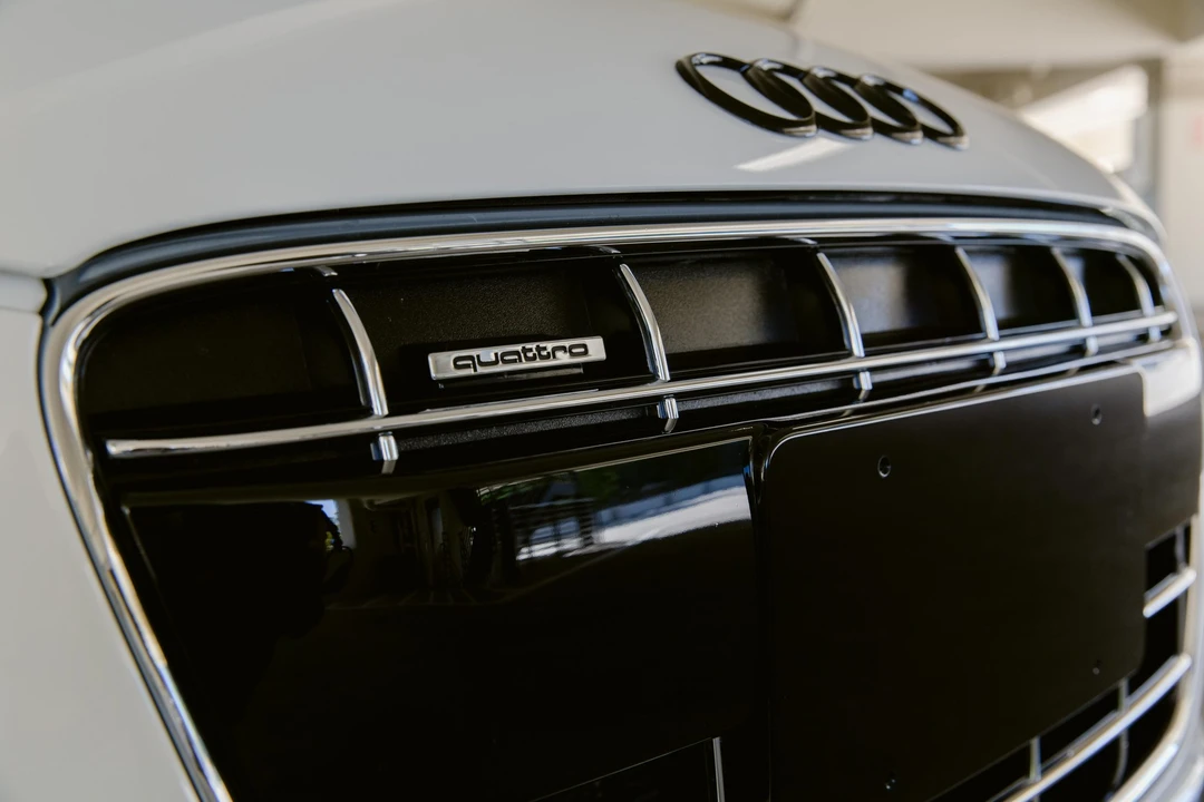 2012 Audi 42 R8 - Image 20 of 31
