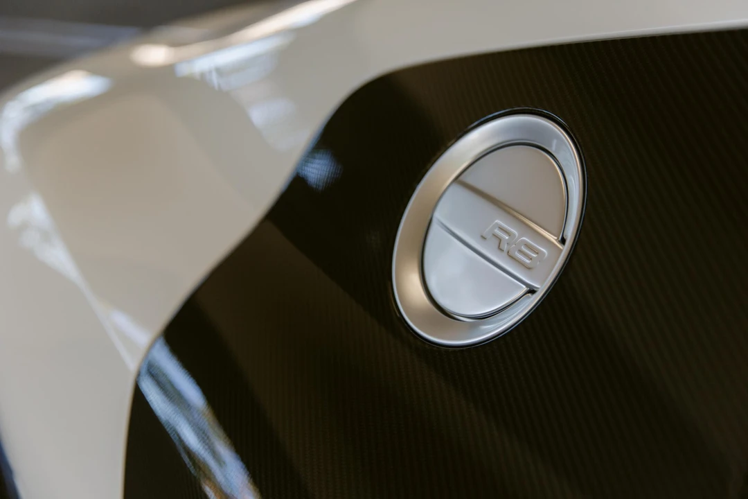 2012 Audi 42 R8 - Image 27 of 31