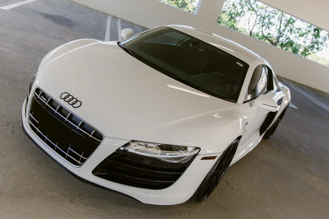 2012 Audi 42 R8 - Image 13 of 31