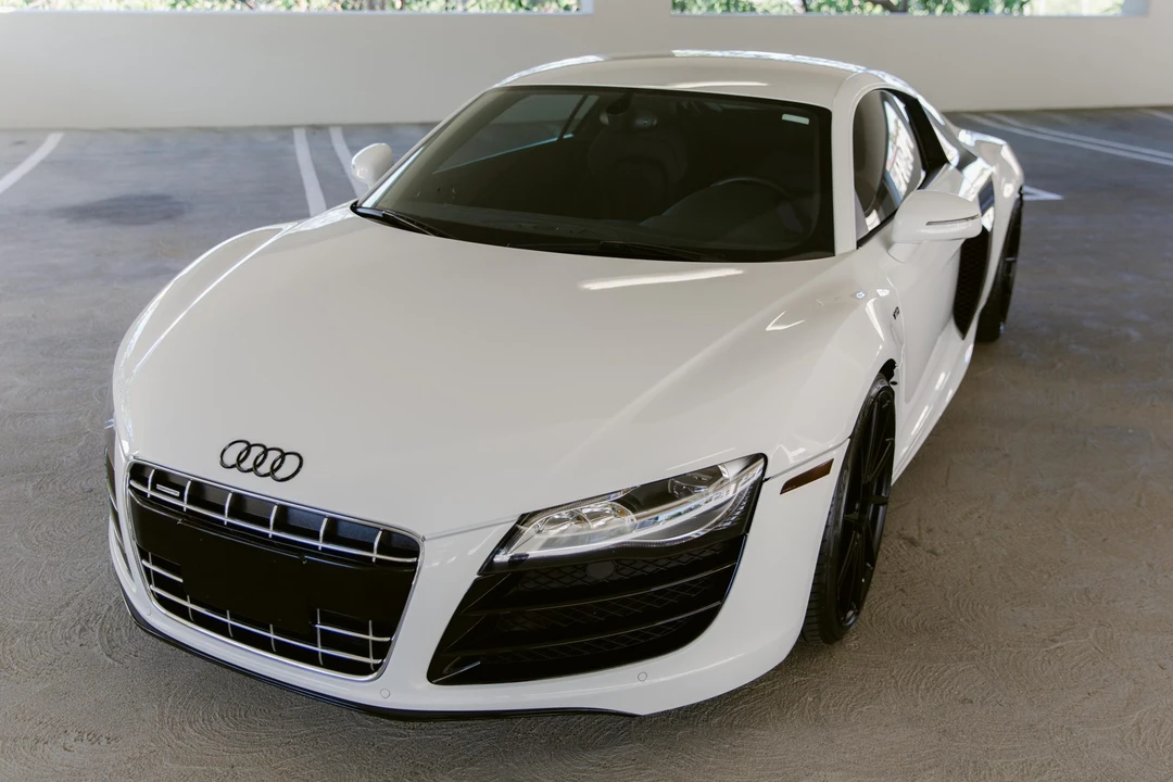 2012 Audi 42 R8 - Image 14 of 31