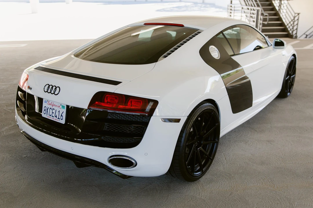 2012 Audi 42 R8 - Image 5 of 31