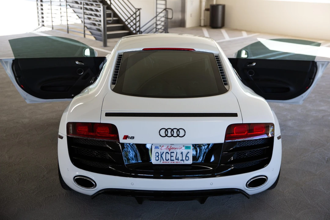 2012 Audi 42 R8 - Image 9 of 31