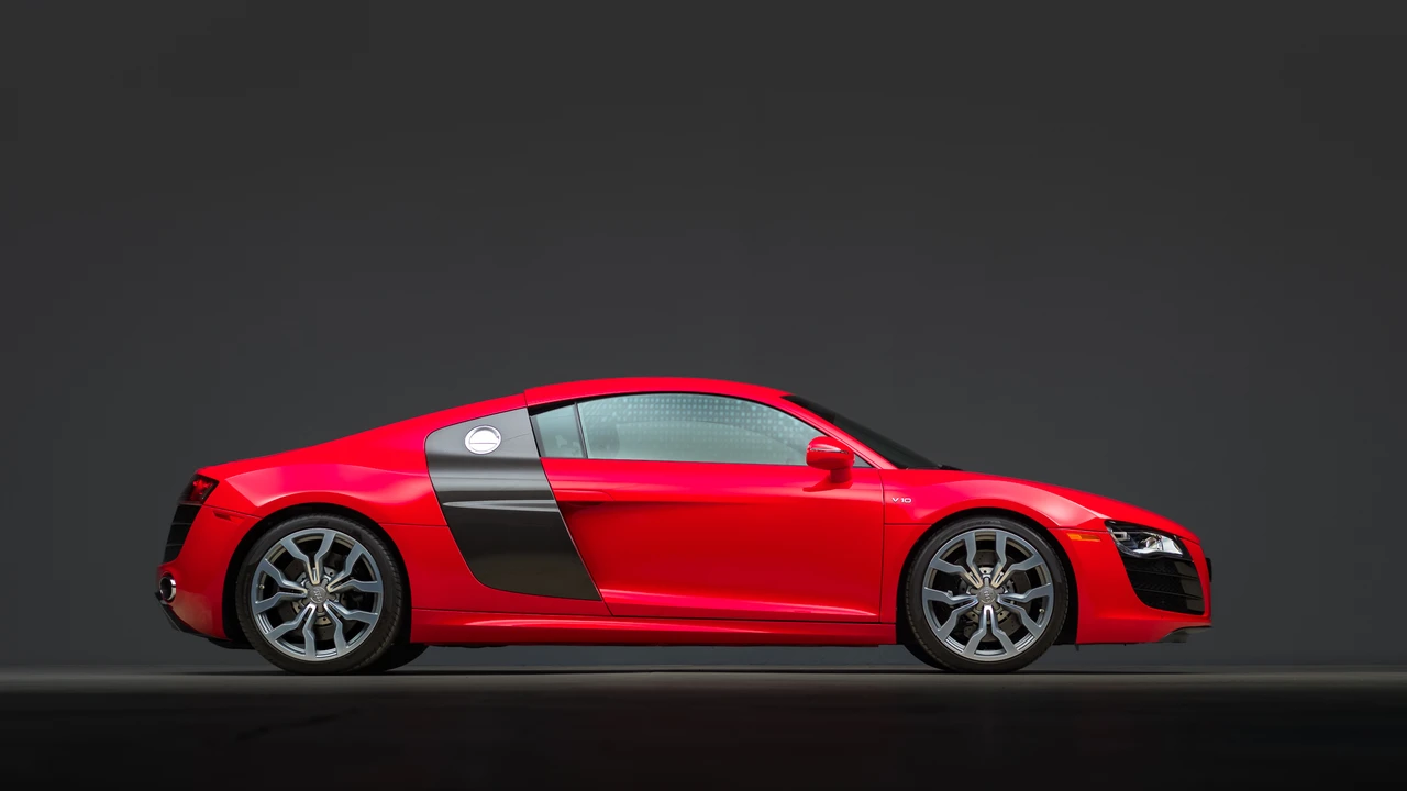 2012 Audi 42 R8 - Image 18 of 31
