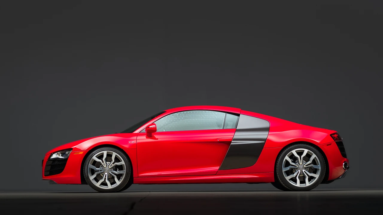 2012 Audi 42 R8 - Image 8 of 31