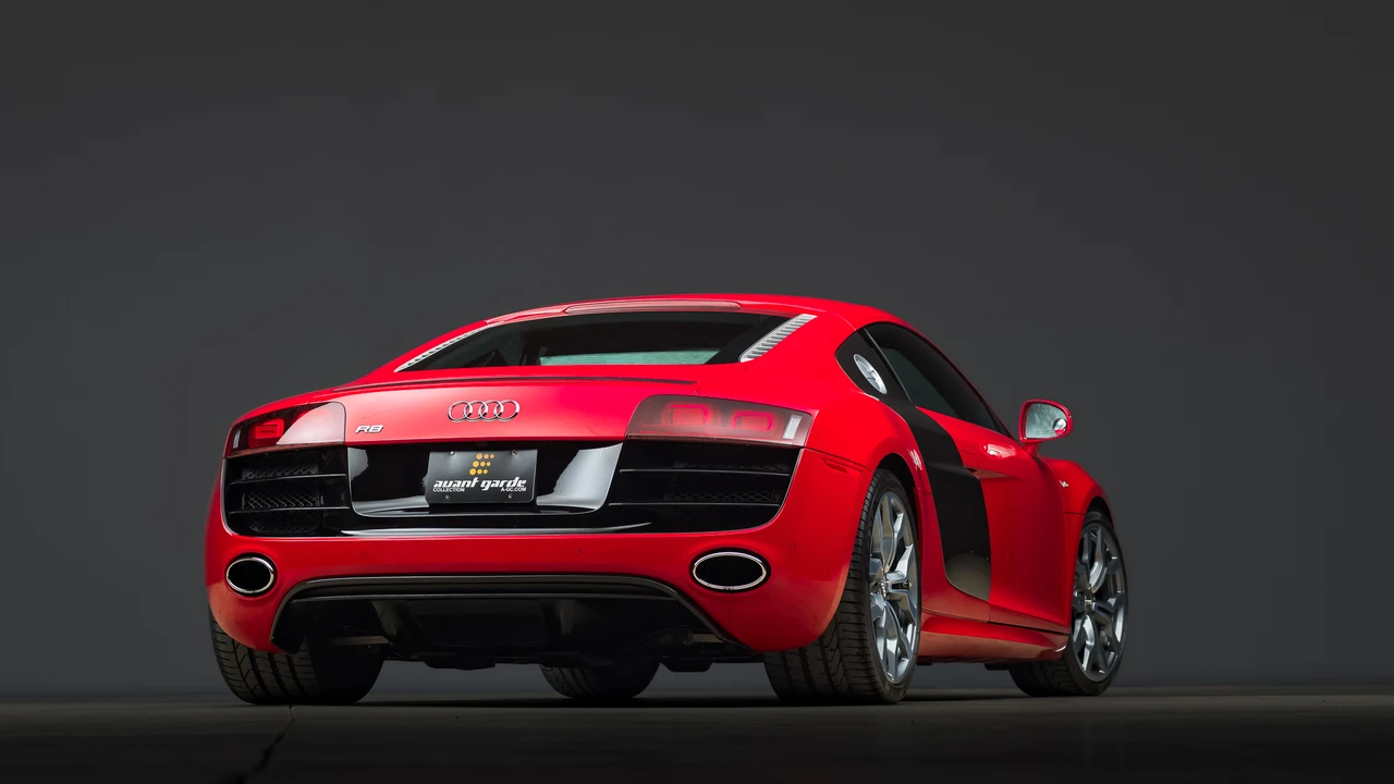 2012 Audi 42 R8 - Image 28 of 31