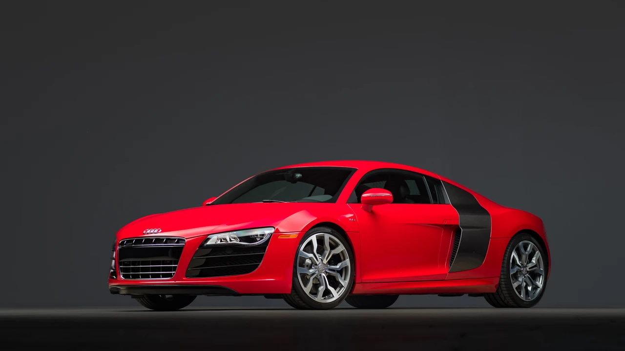 2012 Audi 42 R8 - Image 17 of 31