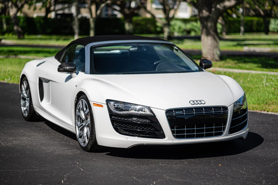 2012 Audi 42 R8 - Image 13 of 31