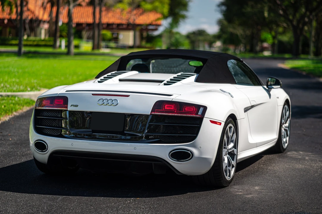 2012 Audi 42 R8 - Image 22 of 31