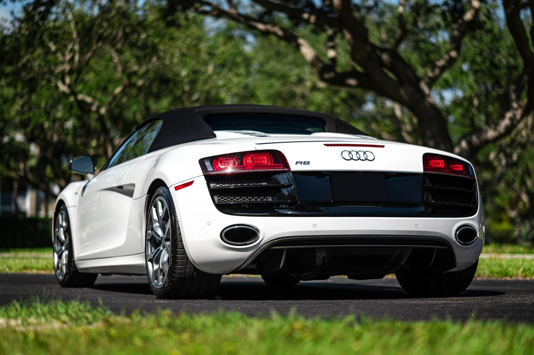 2012 Audi 42 R8 - Image 27 of 31