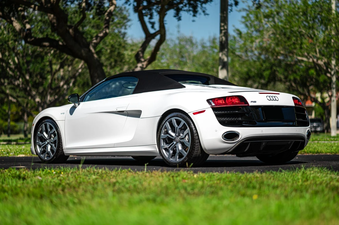 2012 Audi 42 R8 - Image 29 of 31