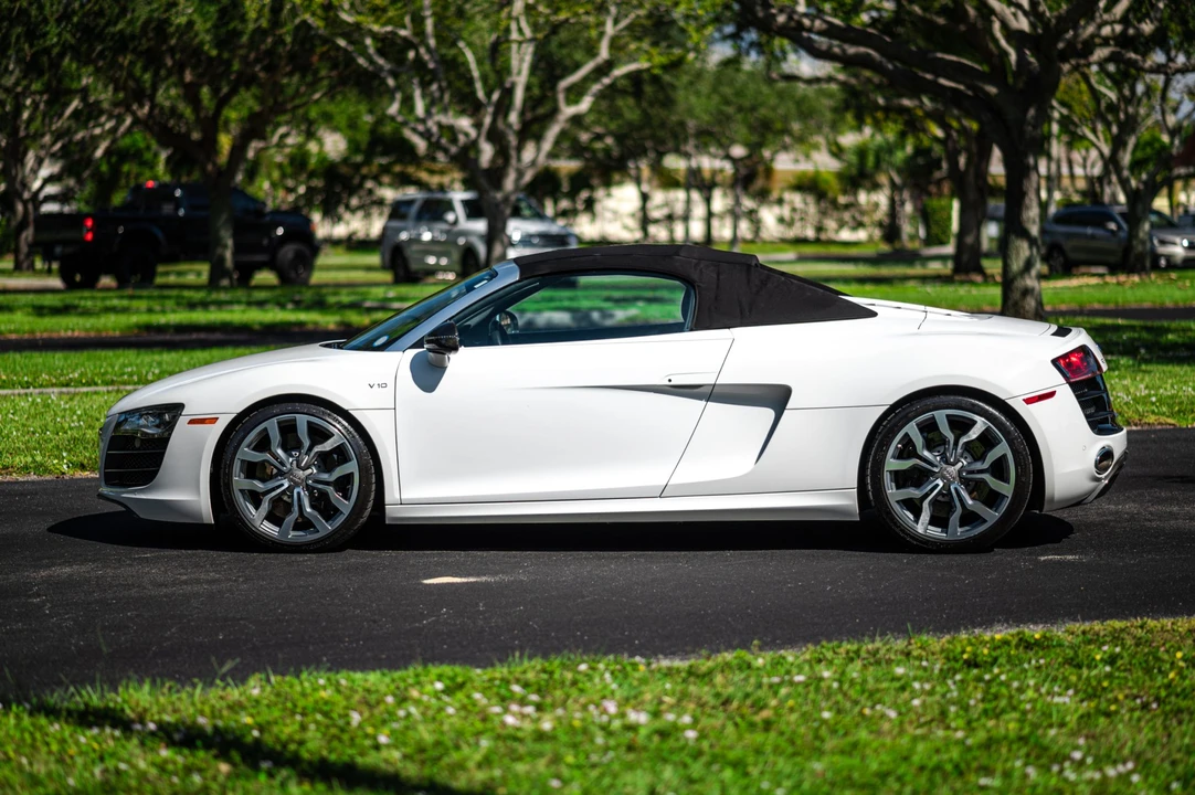 2012 Audi 42 R8 - Image 30 of 31