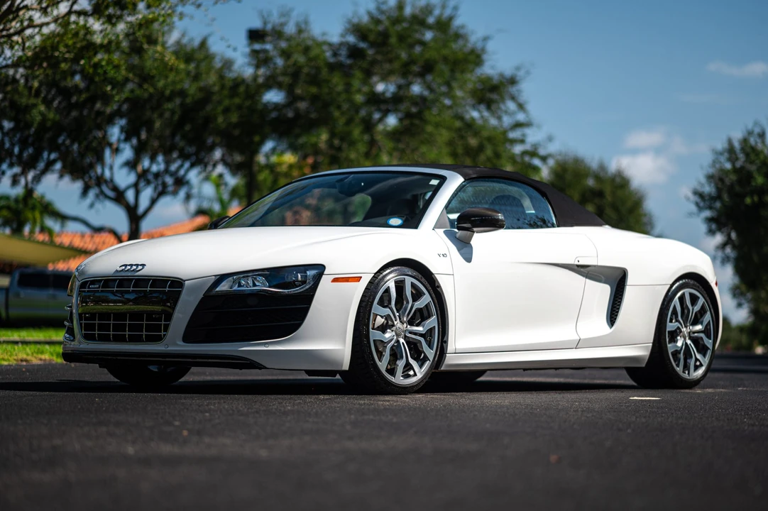 2012 Audi 42 R8 - Image 8 of 31
