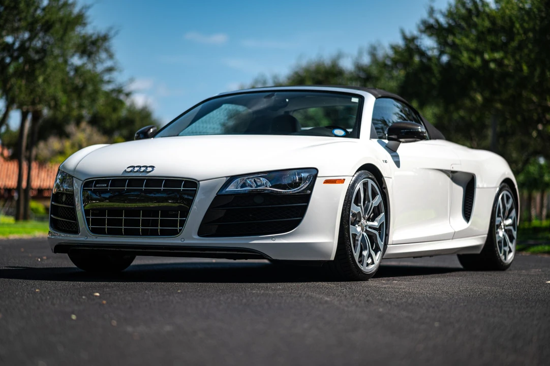 2012 Audi 42 R8 - Image 10 of 31