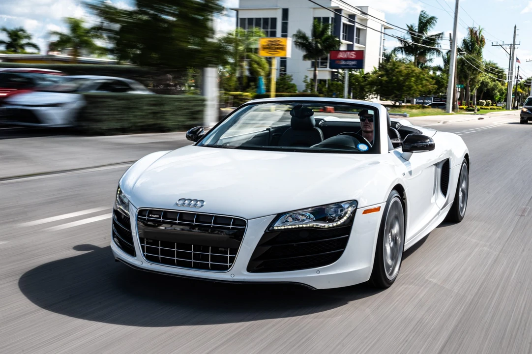 2012 Audi 42 R8 - Image 3 of 31