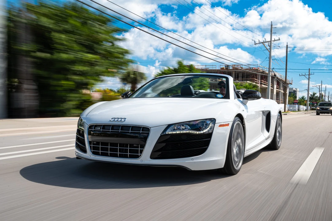 2012 Audi 42 R8 - Image 2 of 31