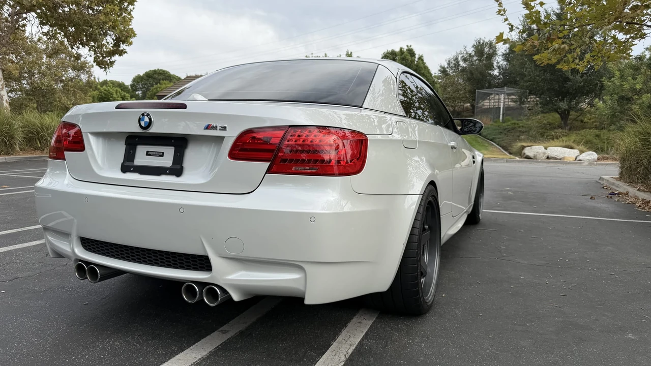 2012 BMW E93 M3 Convertible - Image 26 of 31