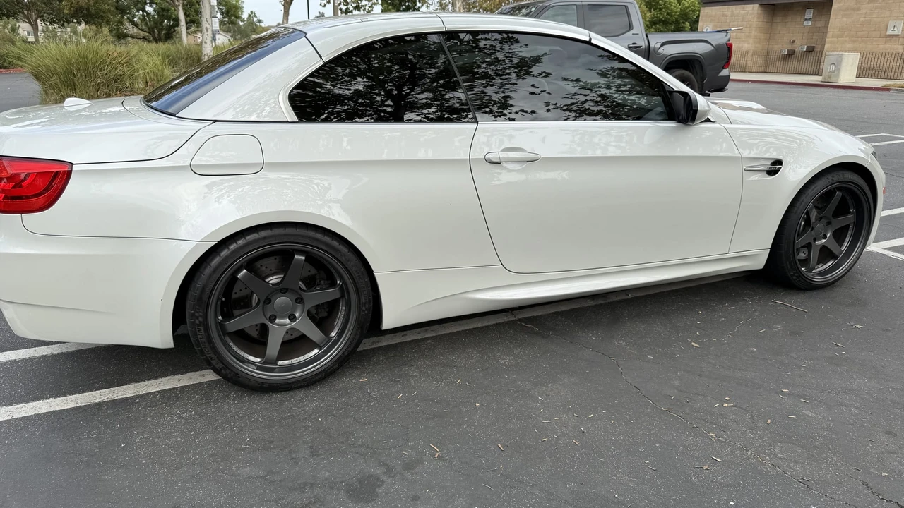 2012 BMW E93 M3 Convertible - Image 23 of 31