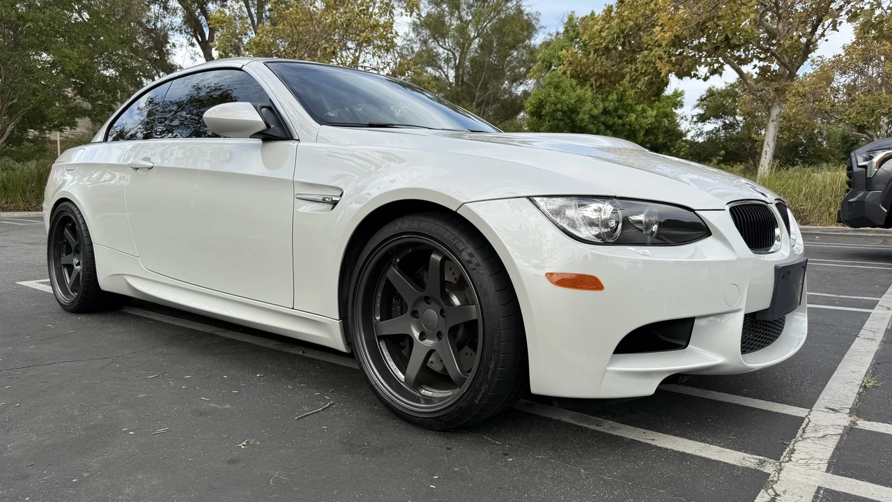 2012 BMW E93 M3 Convertible - Image 19 of 31