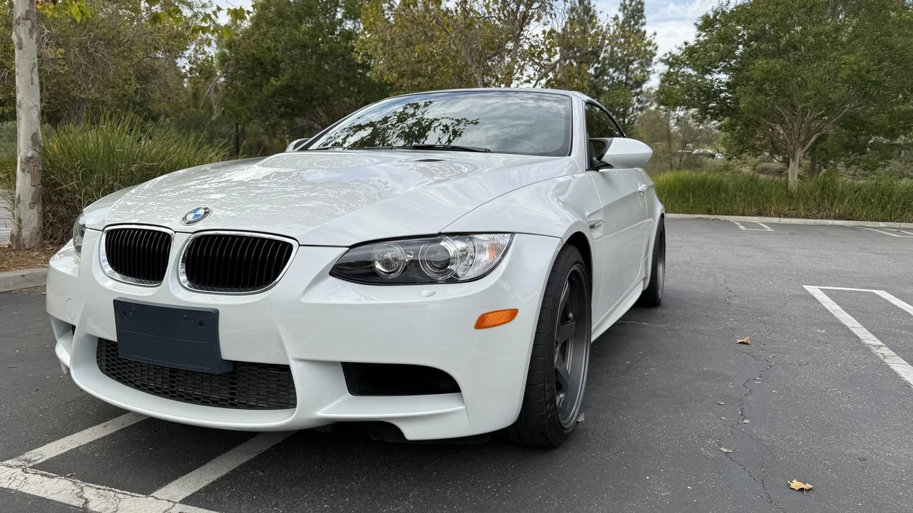 2012 BMW E93 M3 Convertible - Image 15 of 31