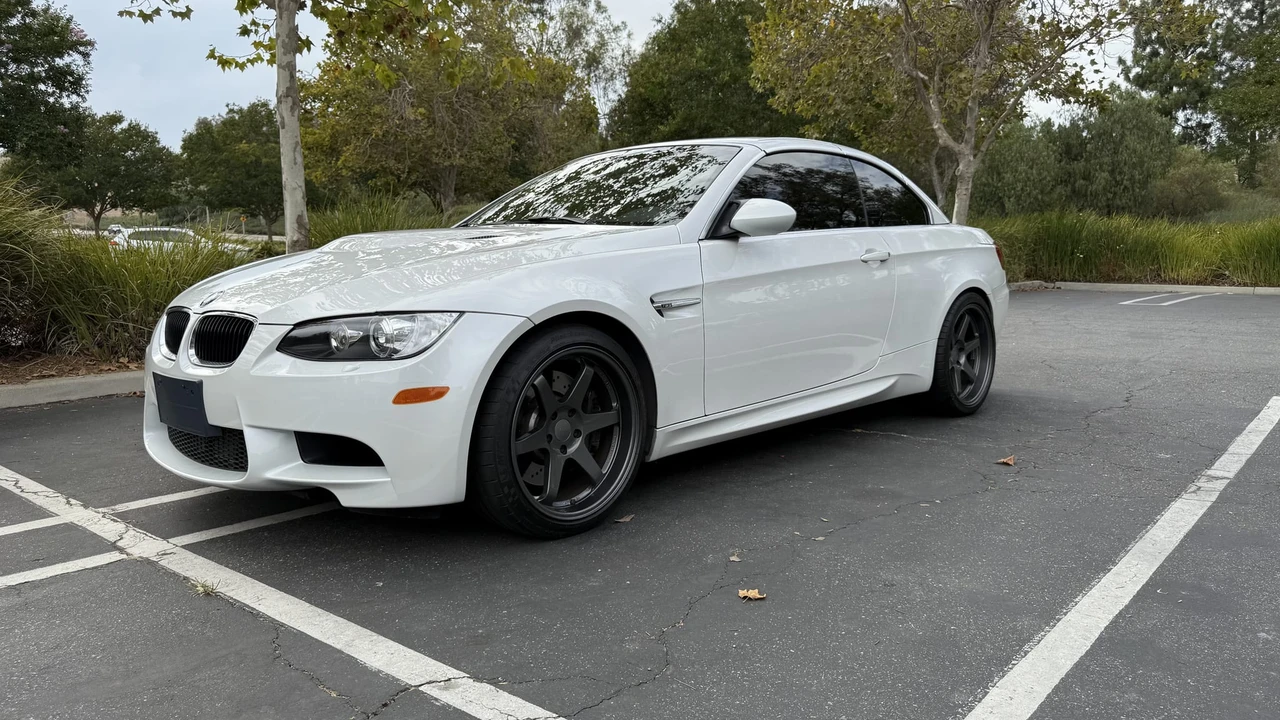 2012 BMW E93 M3 Convertible - Image 12 of 31