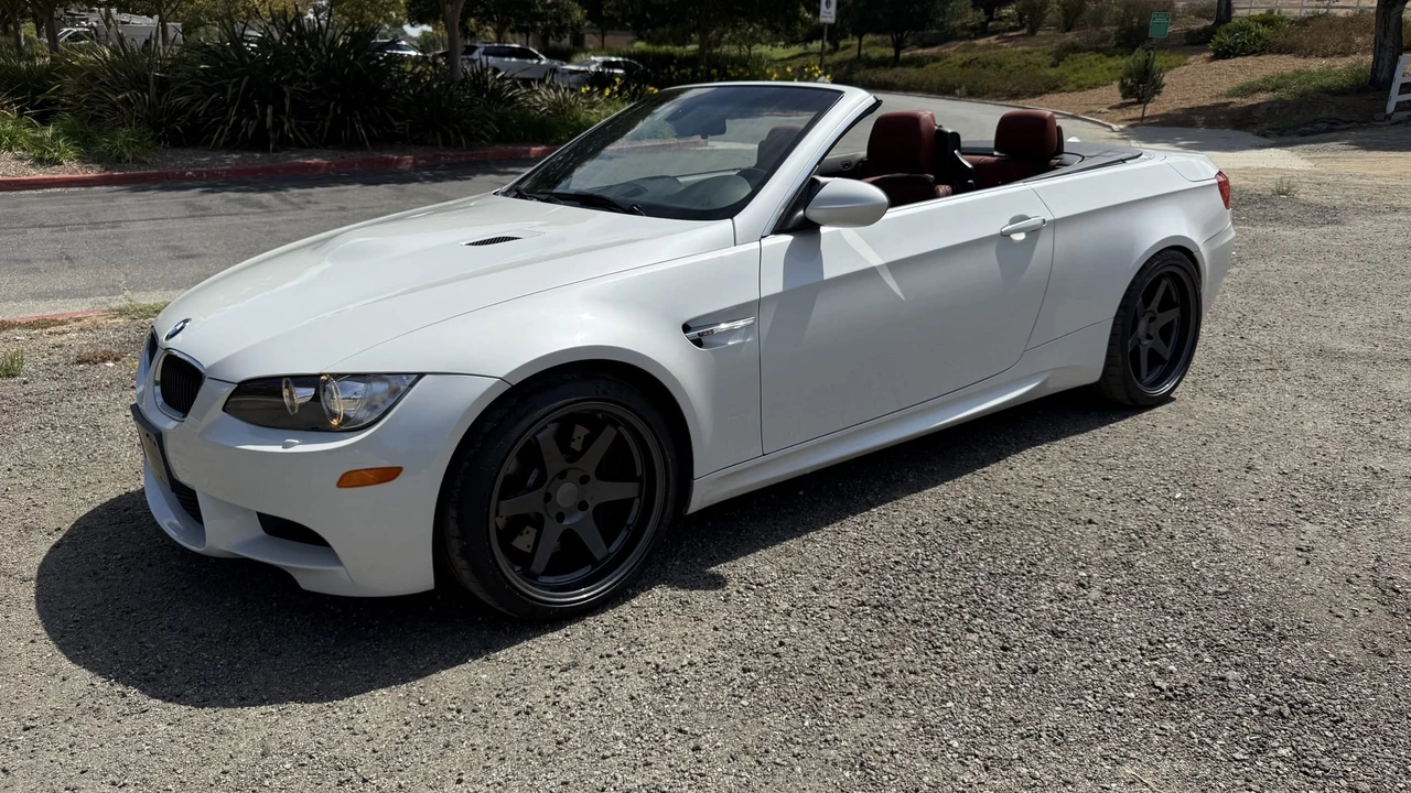 2012 BMW E93 M3 Convertible - Image 5 of 31