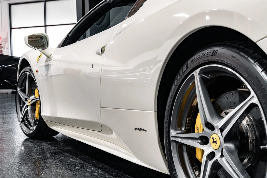 2012 Ferrari 458 Spider - Image 19 of 31