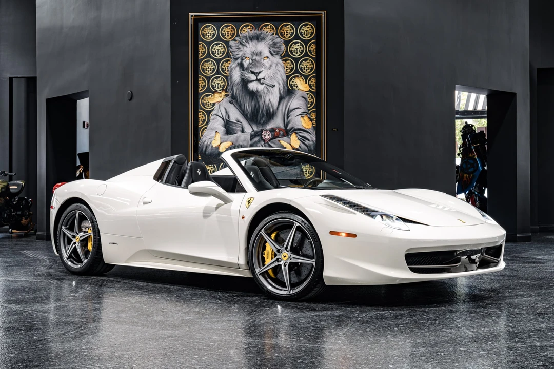 2012 Ferrari 458 Spider - Image 11 of 31