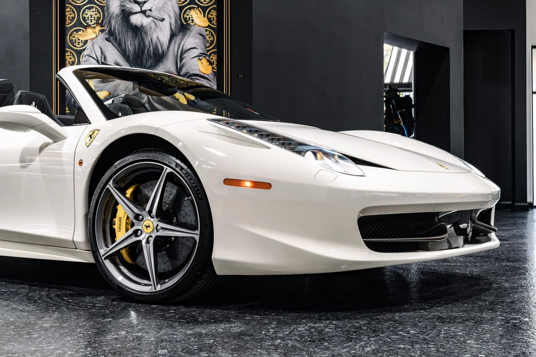 2012 Ferrari 458 Spider - Image 14 of 31