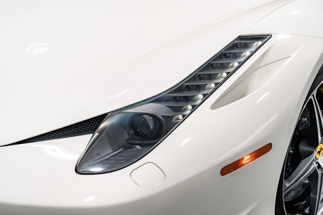 2012 Ferrari 458 Spider - Image 18 of 31