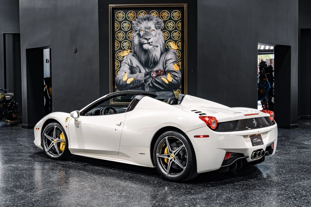 2012 Ferrari 458 Spider - Image 5 of 31