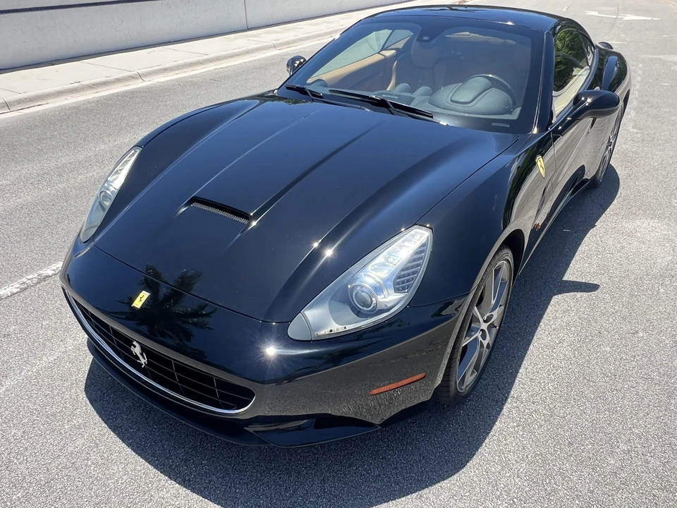 2012 Ferrari California - Image 30 of 31