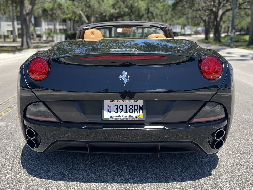 2012 Ferrari California - Image 18 of 31