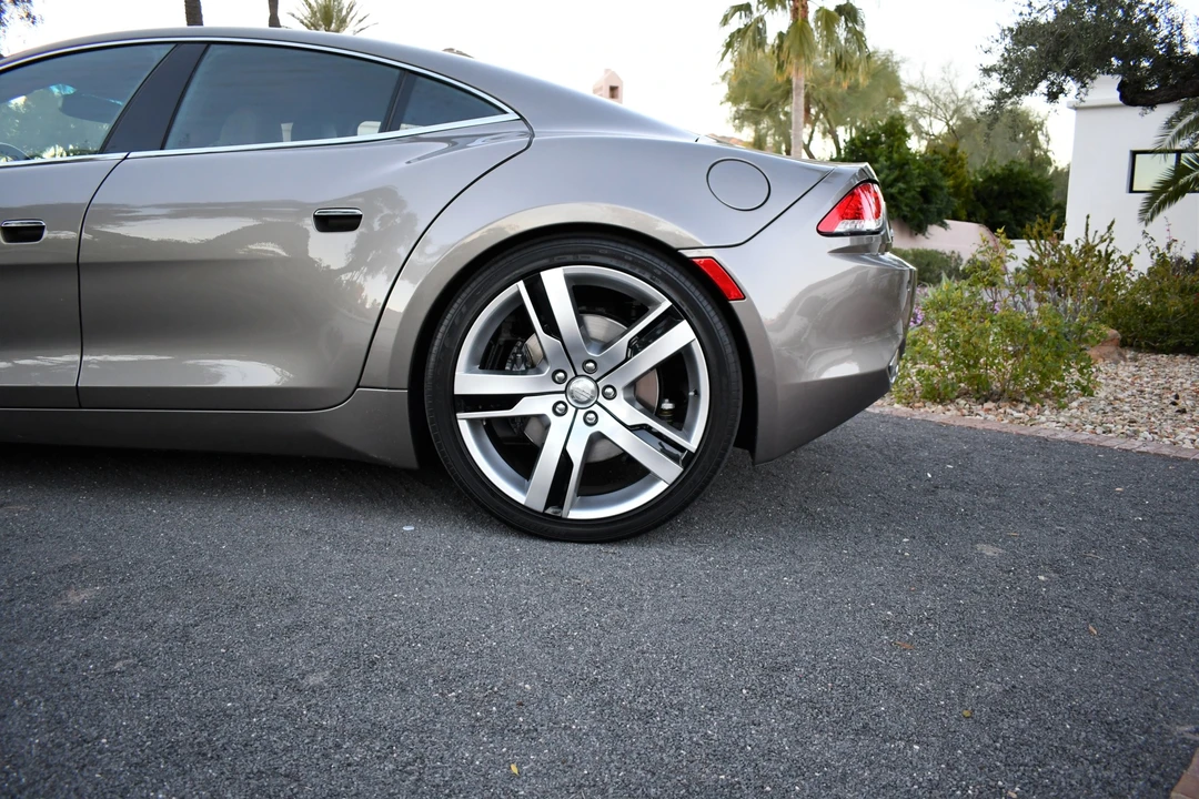 2012 Fisker Karma - Image 29 of 31