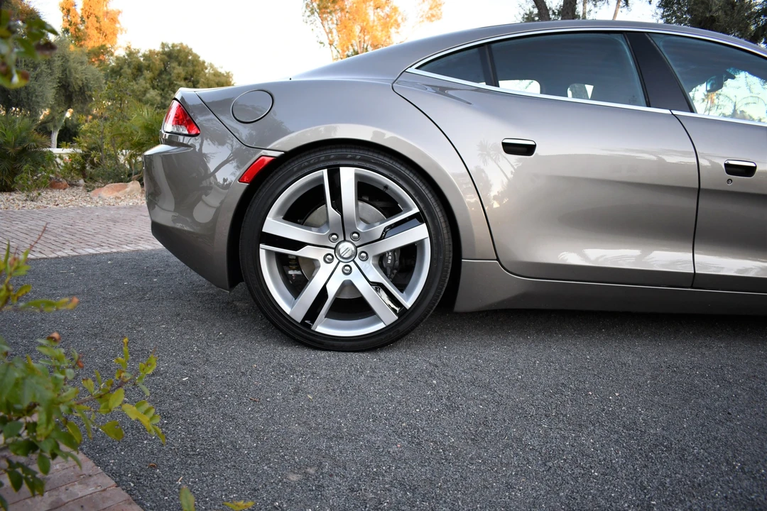 2012 Fisker Karma - Image 31 of 31