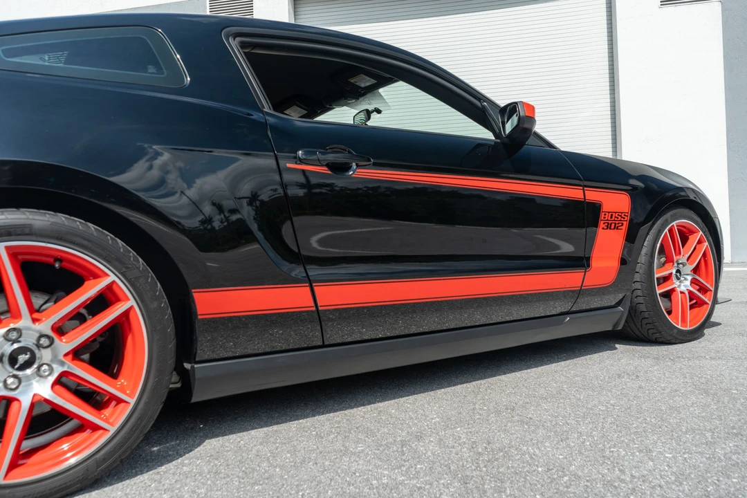 2012 Ford S197 Mustang Boss 302 - Image 27 of 31