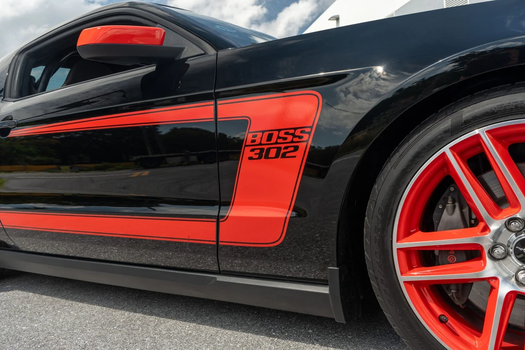 2012 Ford S197 Mustang Boss 302 - Image 28 of 31