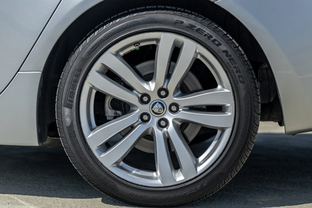 2012 Jaguar X351 XJ - Image 23 of 31