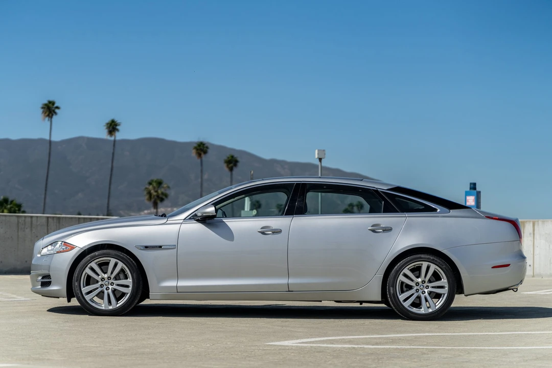 2012 Jaguar X351 XJ - Image 8 of 31