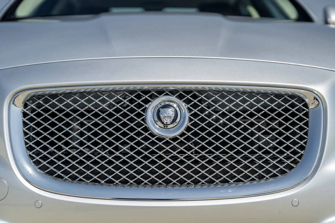 2012 Jaguar X351 XJ - Image 11 of 31