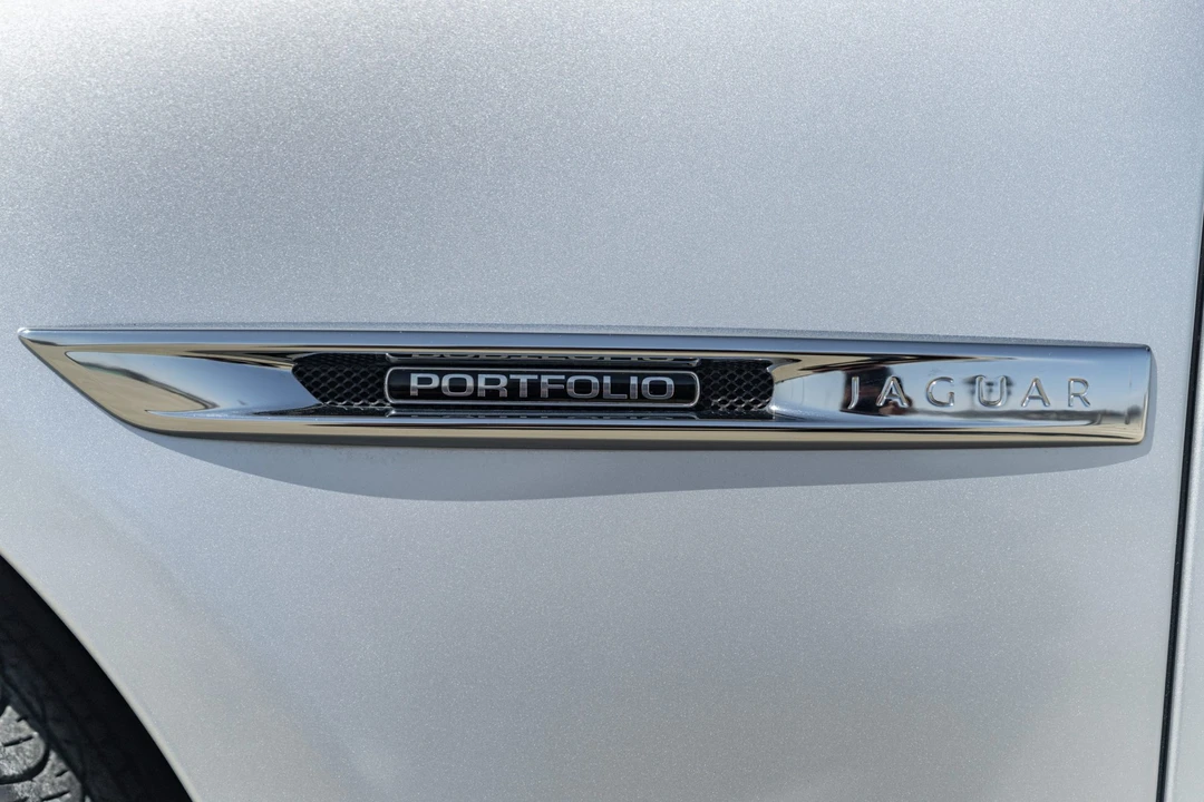 2012 Jaguar X351 XJ - Image 26 of 31