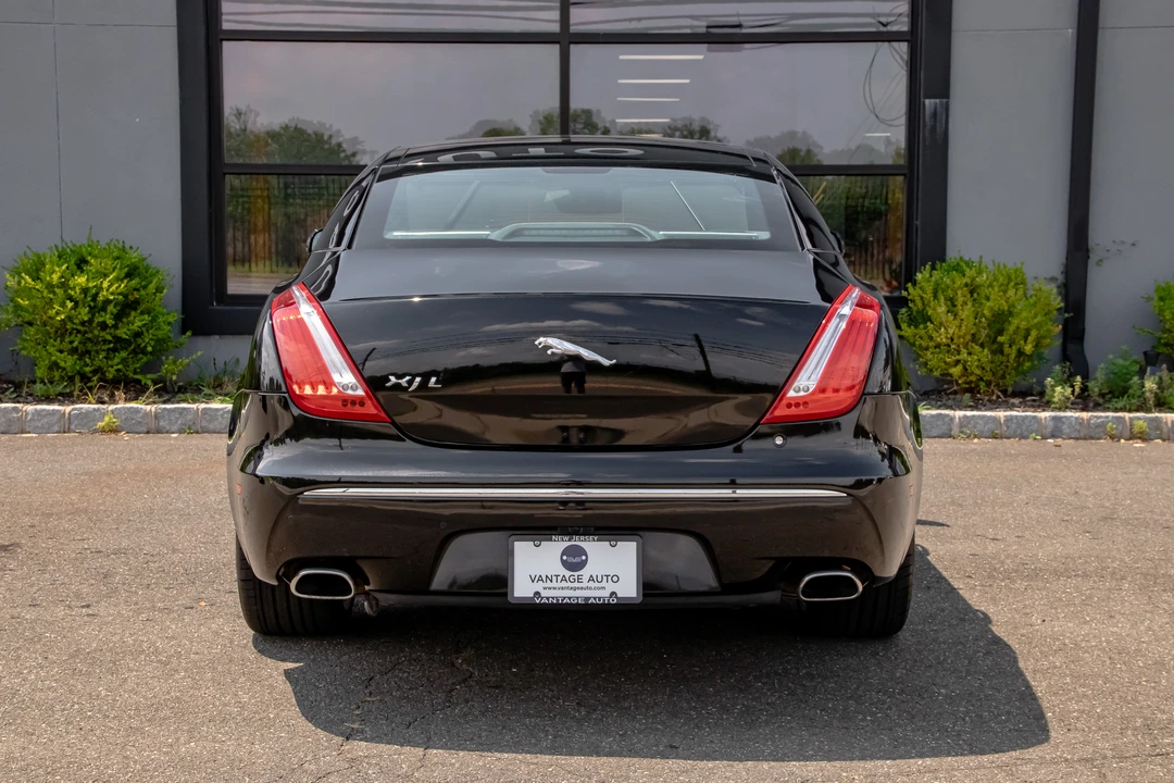 2012 Jaguar X351 XJ - Image 24 of 31