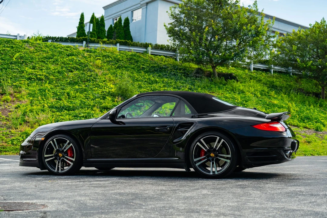 2012 Porsche 997 Turbo - Image 14 of 31
