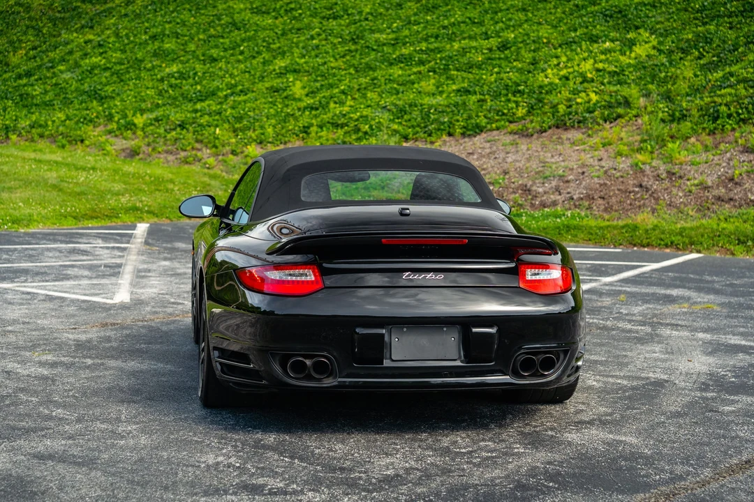 2012 Porsche 997 Turbo - Image 21 of 31