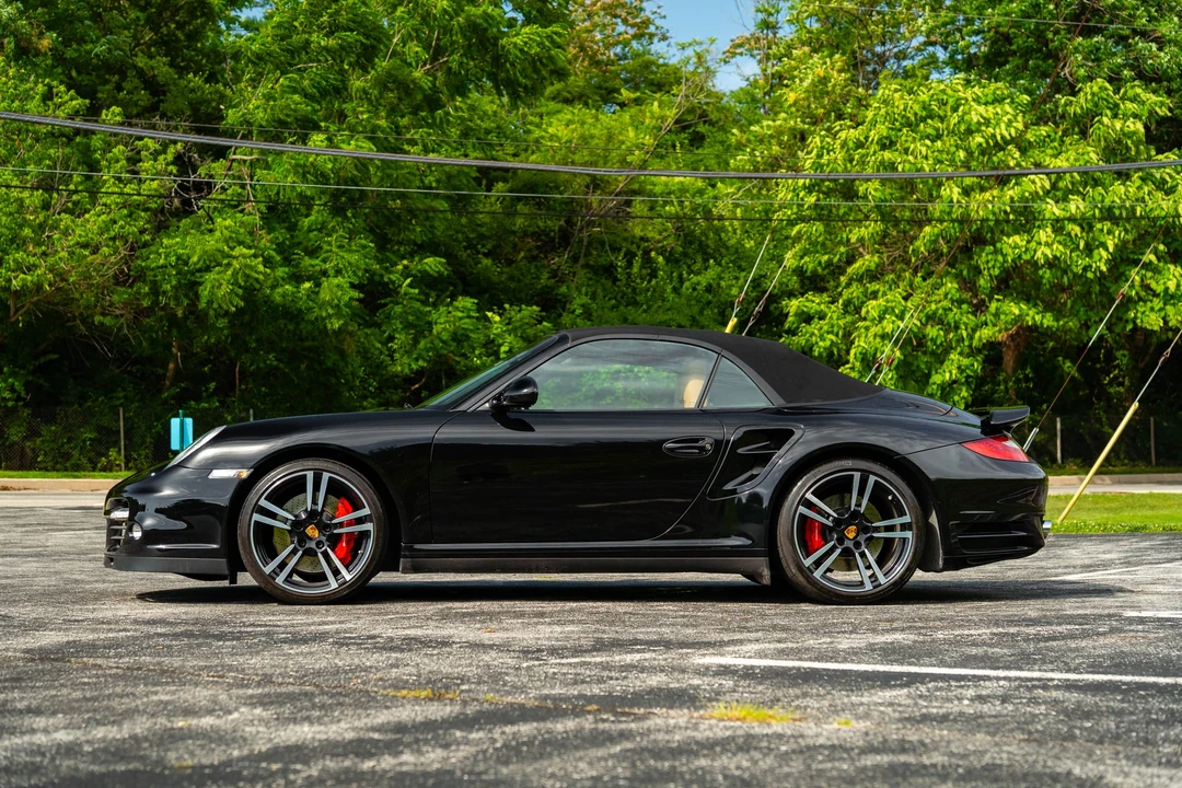 2012 Porsche 997 Turbo - Image 11 of 31
